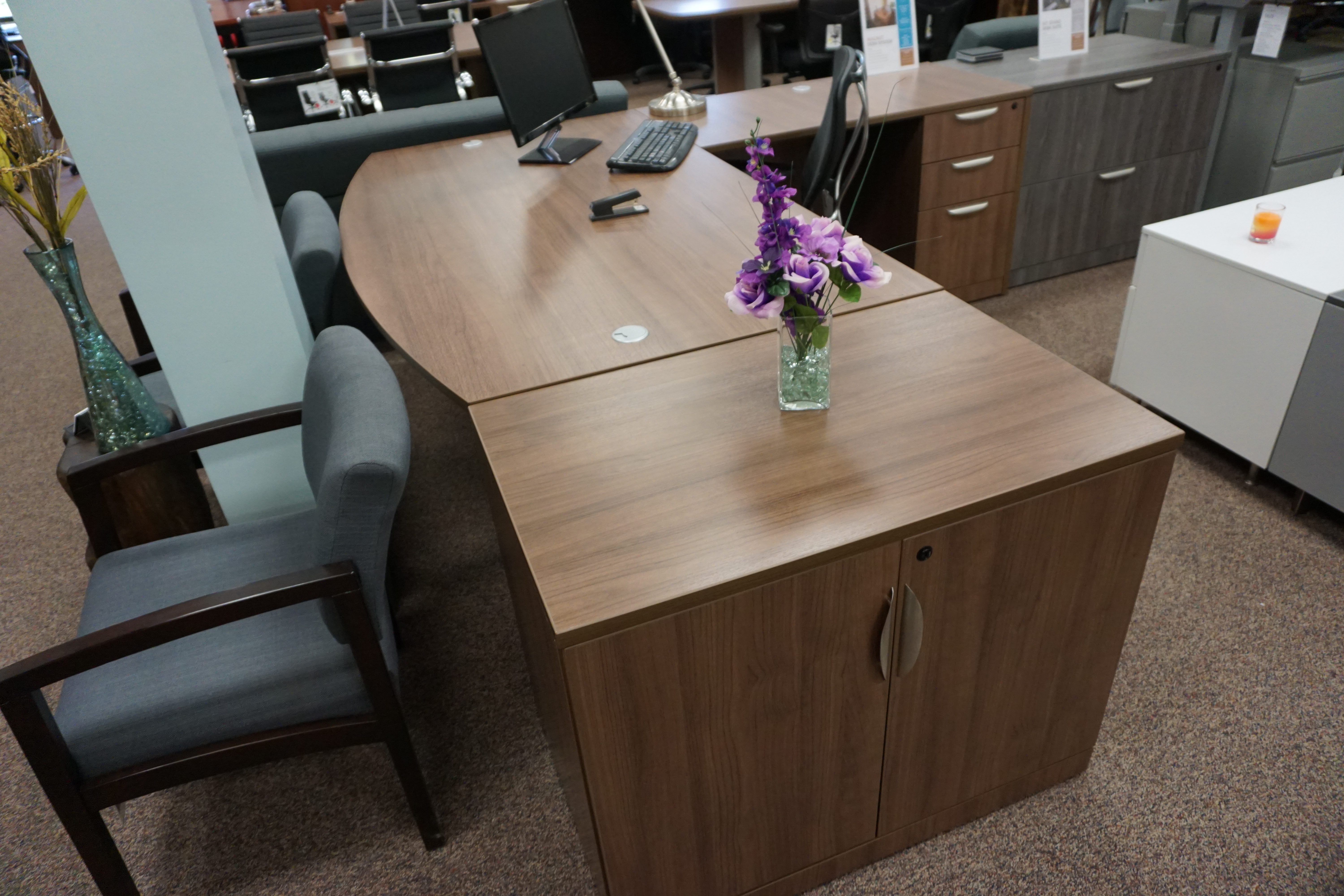 Office Furniture Reborn & Sit Stand World